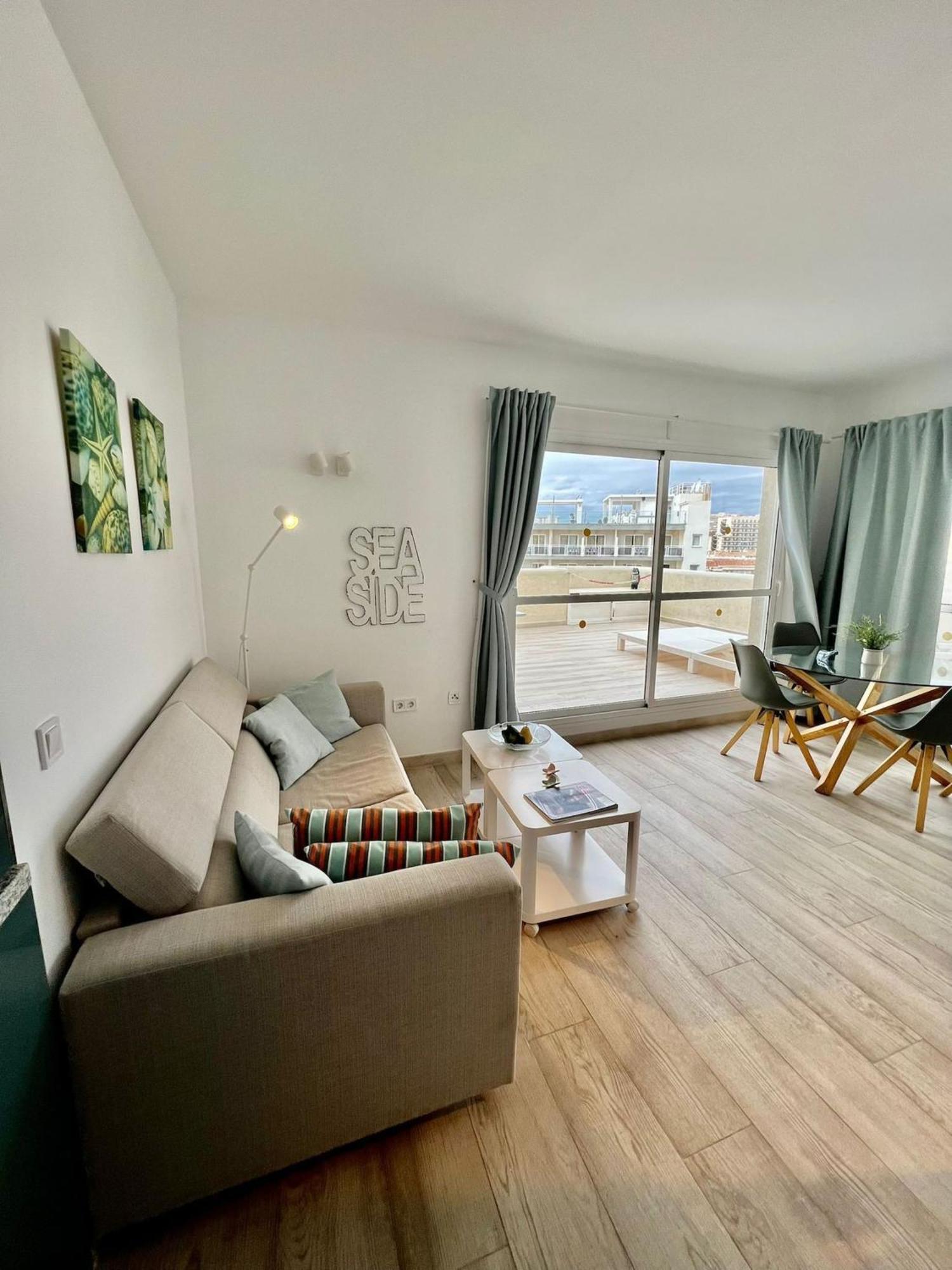 Luxury Sea View With 2 Terraces Apartment